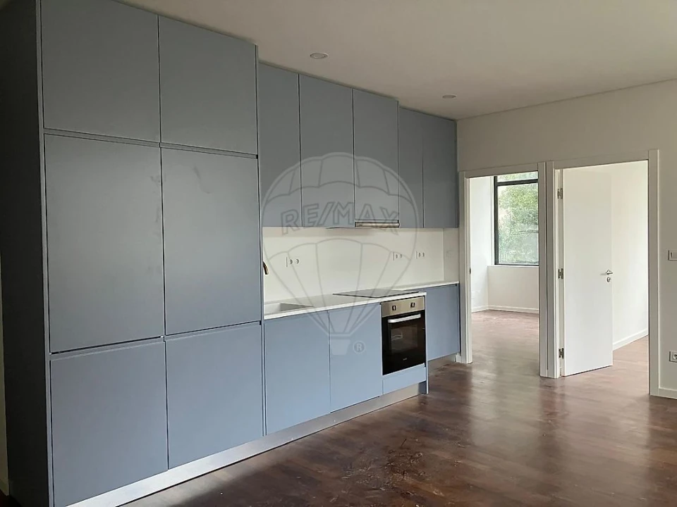 Apartamento T2 para Arrendamento em Rio Tinto Foto 16