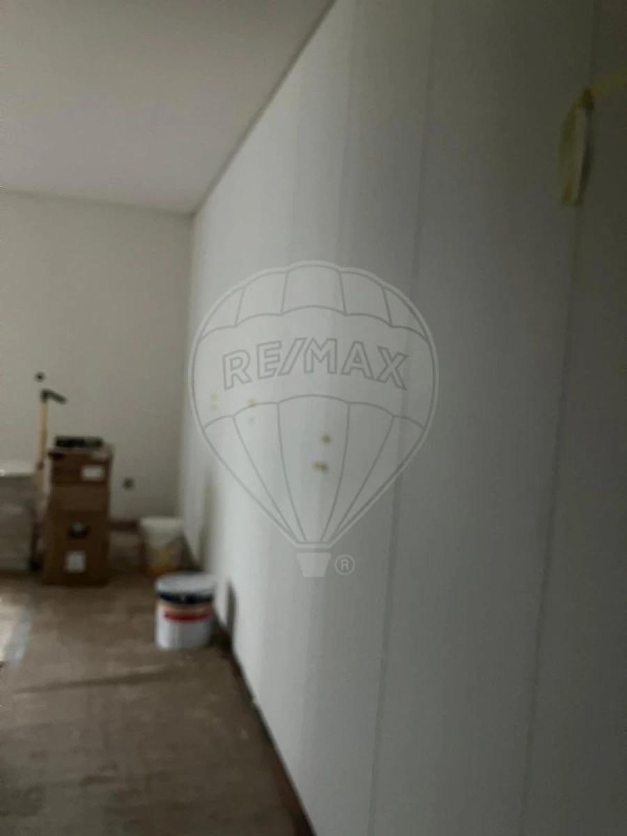 Apartamento T2 para Arrendamento em Rio Tinto Foto 6