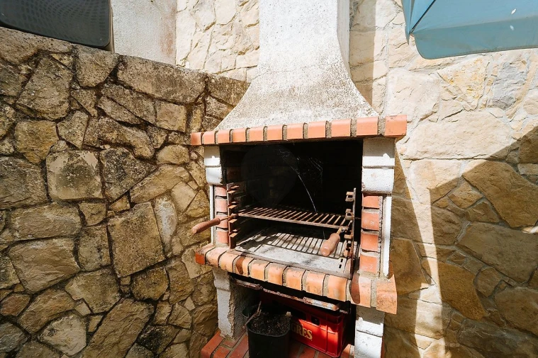 Moradia T1 para Venda em Azueira e Sobral da Abelheira Foto 19