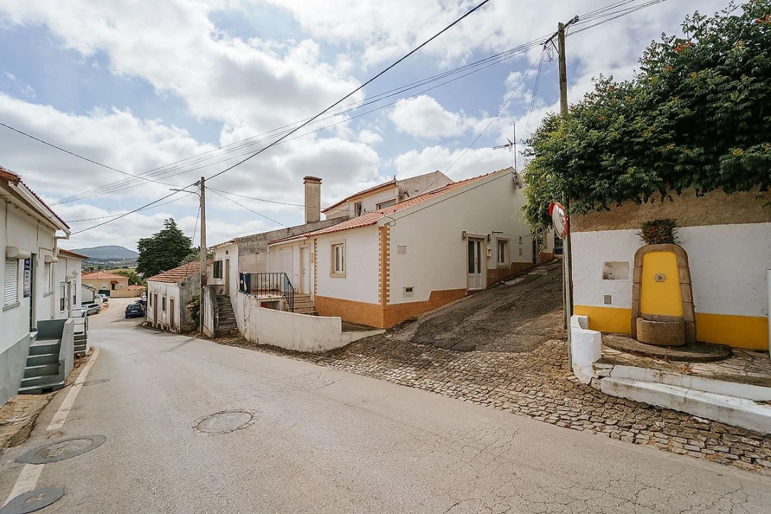 Moradia T1 para Venda em Azueira e Sobral da Abelheira Foto 26