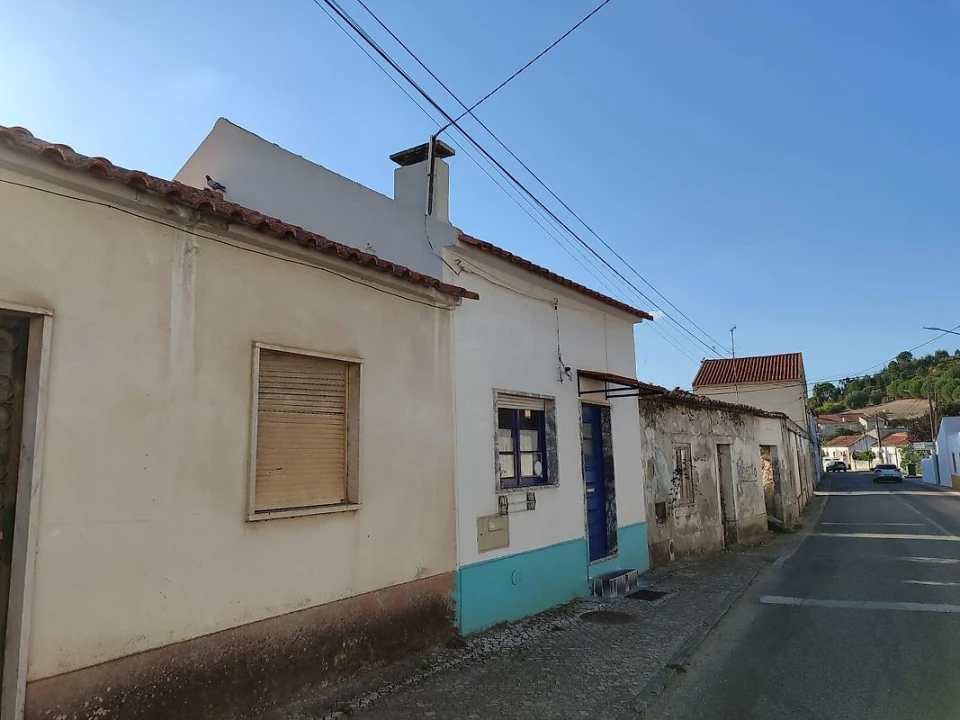 Moradia T1 para Venda em Aveiras de Baixo Foto 3