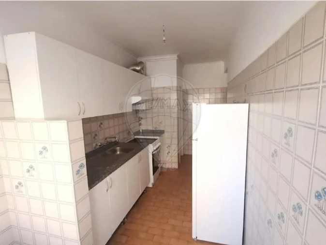 Apartamento T3 para Venda em Cacém e São Marcos Foto 11