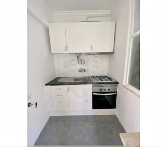 Apartamento T1 para Venda em Cacém e São Marcos Foto 3