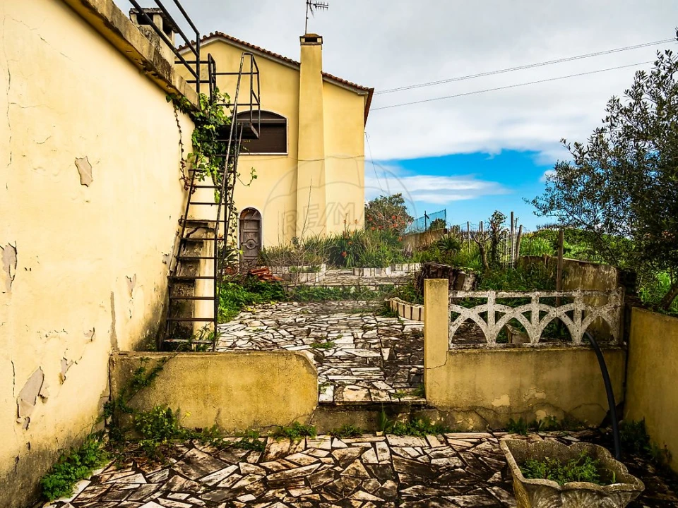 Moradia T6 para Venda em Alhandra, São João dos Montes e Calhandriz Foto 10