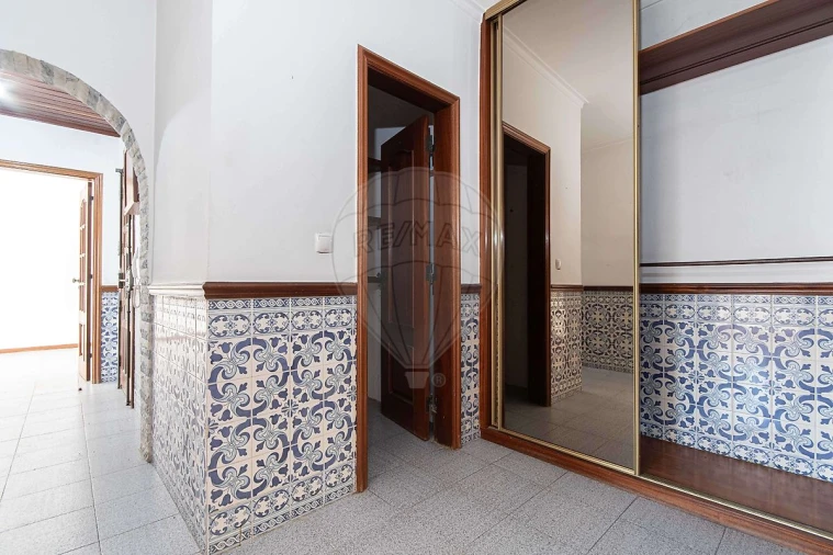 Apartamento T2 para Venda em Massamá e Monte Abraão Foto 9