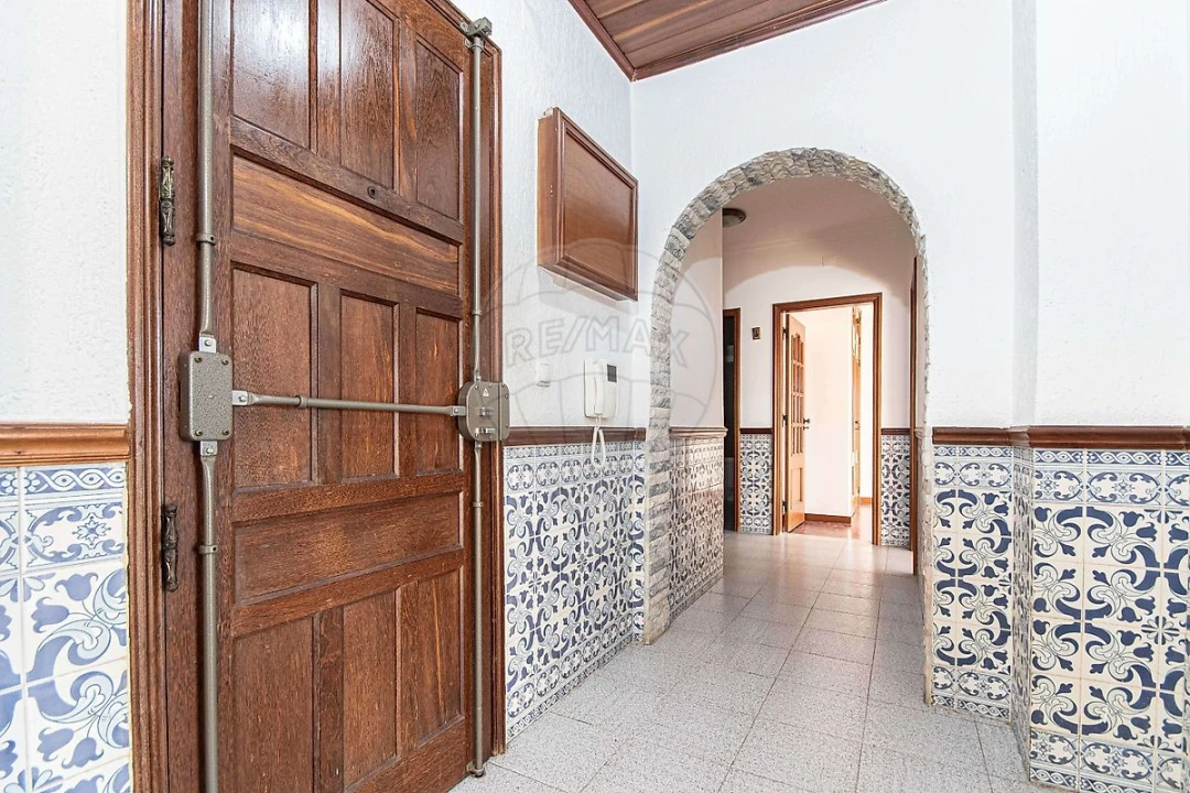 Apartamento T2 para Venda em Massamá e Monte Abraão Foto 7