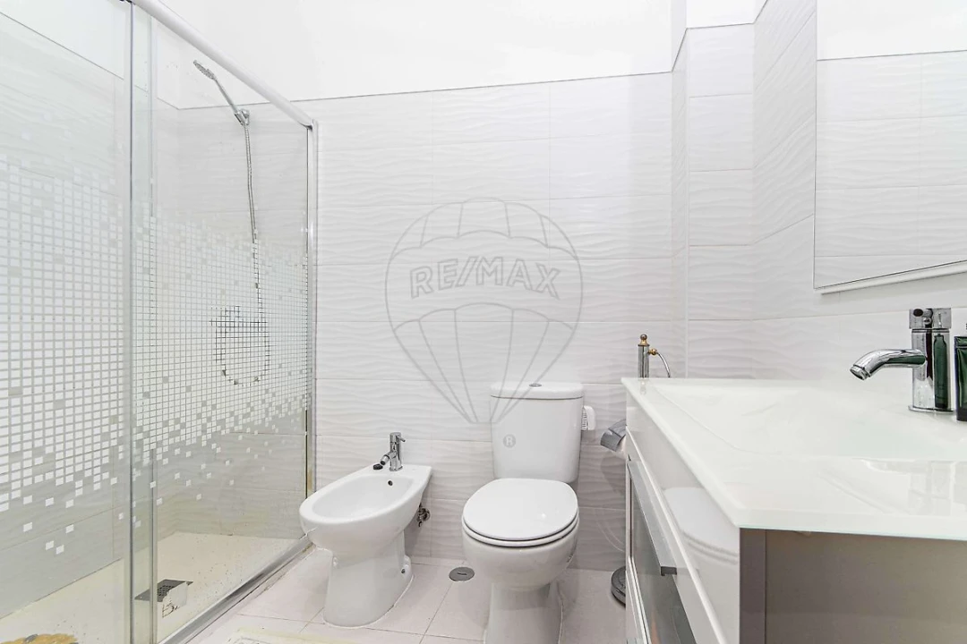 Apartamento T3 para Venda em Santa Iria de Azoia, São João da Talha e Bobadela Foto 19