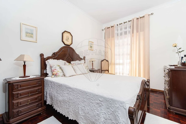 Apartamento T3 para Venda em Santa Iria de Azoia, São João da Talha e Bobadela Foto 12