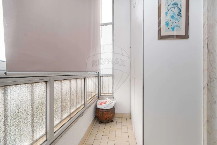 Apartamento T3 para Venda em Santa Iria de Azoia, São João da Talha e Bobadela Foto 17