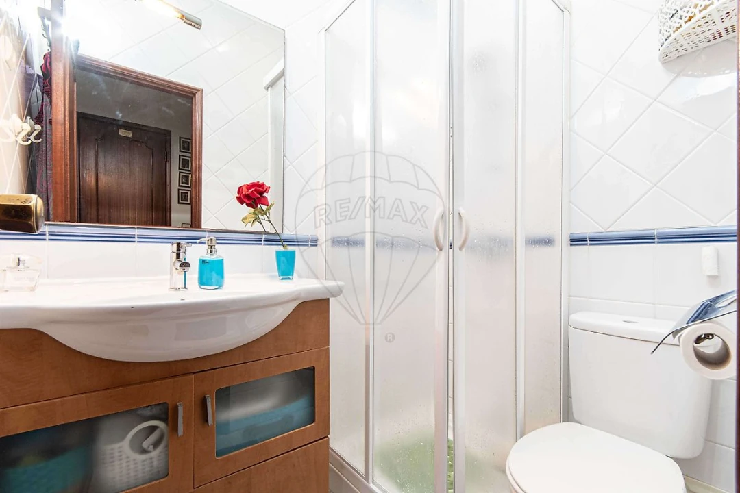 Apartamento T3 para Venda em Santa Iria de Azoia, São João da Talha e Bobadela Foto 18