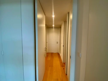 Apartamento T3 para Arrendamento em Benfica