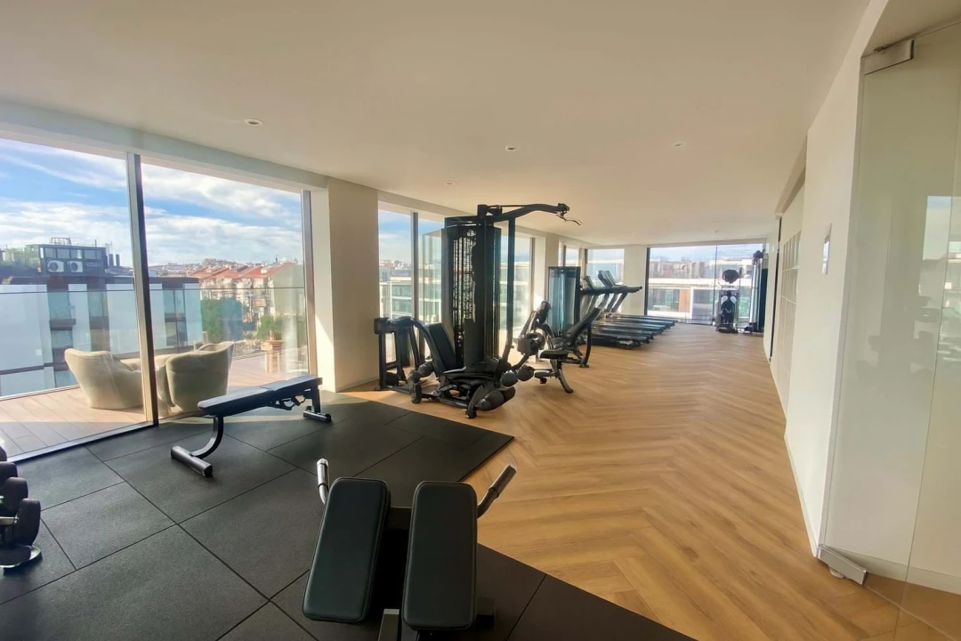 Apartamento T3 para Arrendamento em Benfica Foto 8