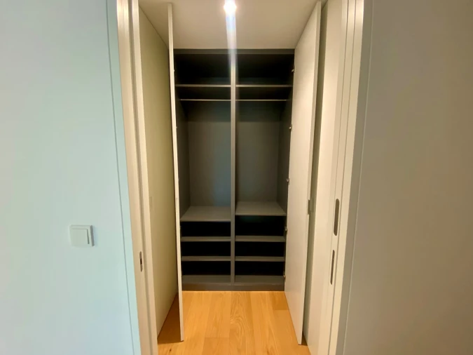 Apartamento T3 para Arrendamento em Benfica Foto 17