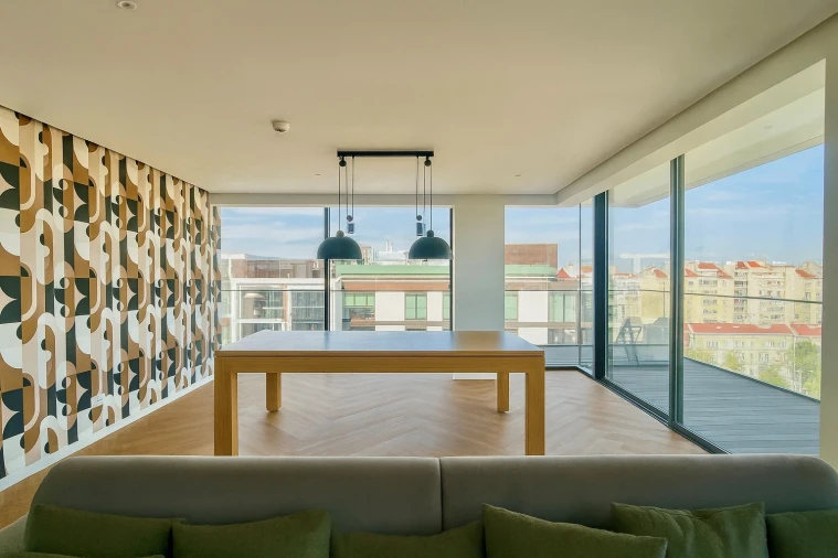 Apartamento T3 para Arrendamento em Benfica Foto 9