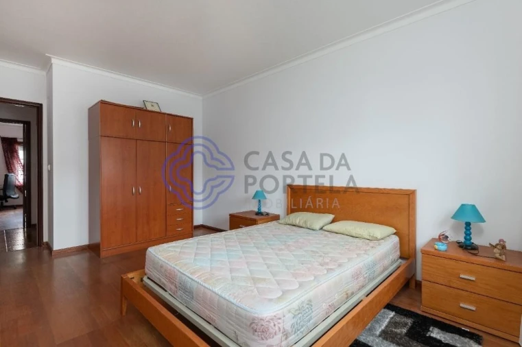 Apartamento T2 para Venda em Bombarral e Vale Covo Foto 20