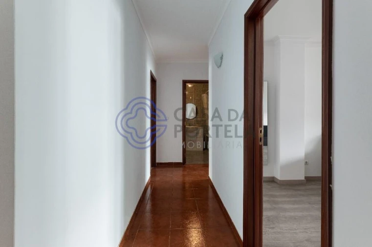 Apartamento T2 para Venda em Bombarral e Vale Covo Foto 15