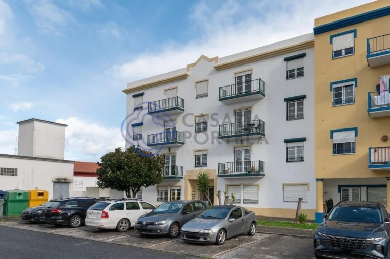 Apartamento T2 para Venda em Bombarral e Vale Covo Foto 7