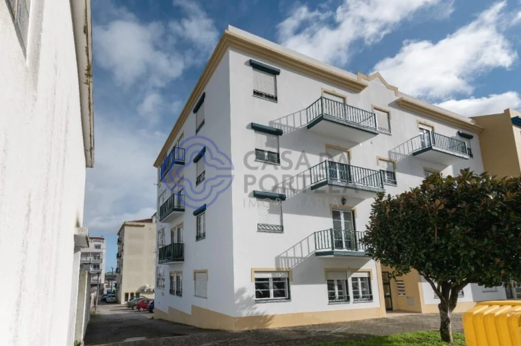 Apartamento T2 para Venda em Bombarral e Vale Covo Foto 5