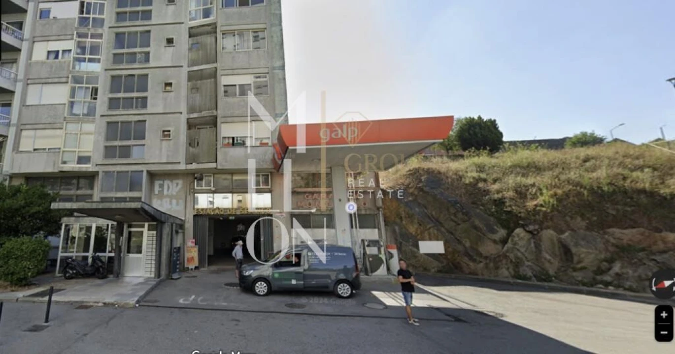 Garagem para Venda em Bonfim Foto 1