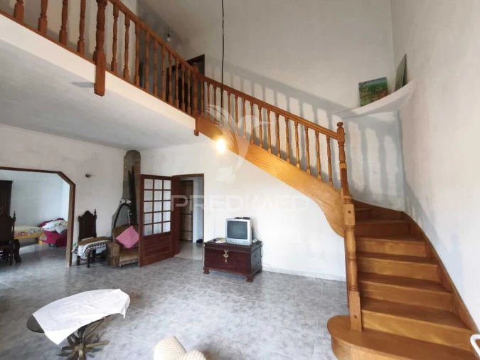 Moradia T5 para Venda em Alhos Vedros Foto 2