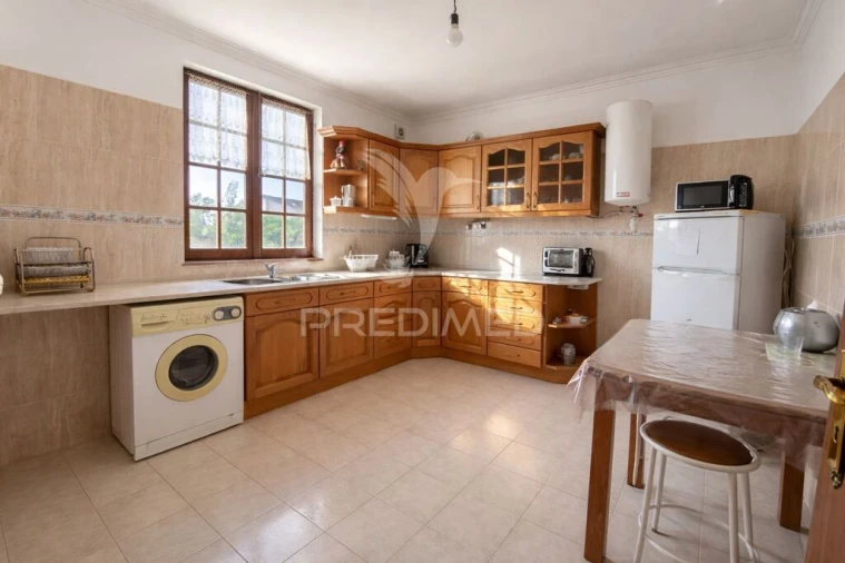 Moradia T5 para Venda em Alhos Vedros Foto 14