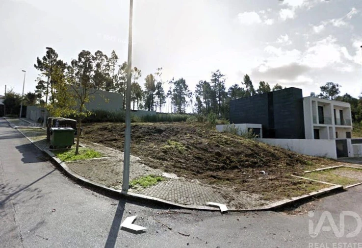 Terreno para Venda em Forjães Foto 7