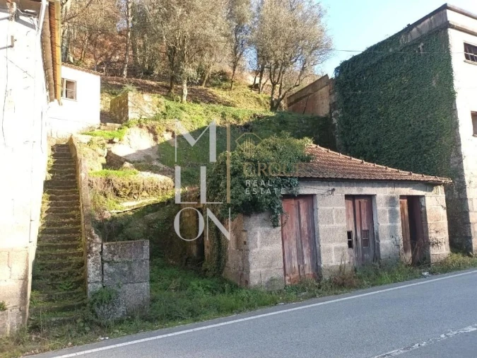 Moradia T3 para Venda em Lufrei Foto 3