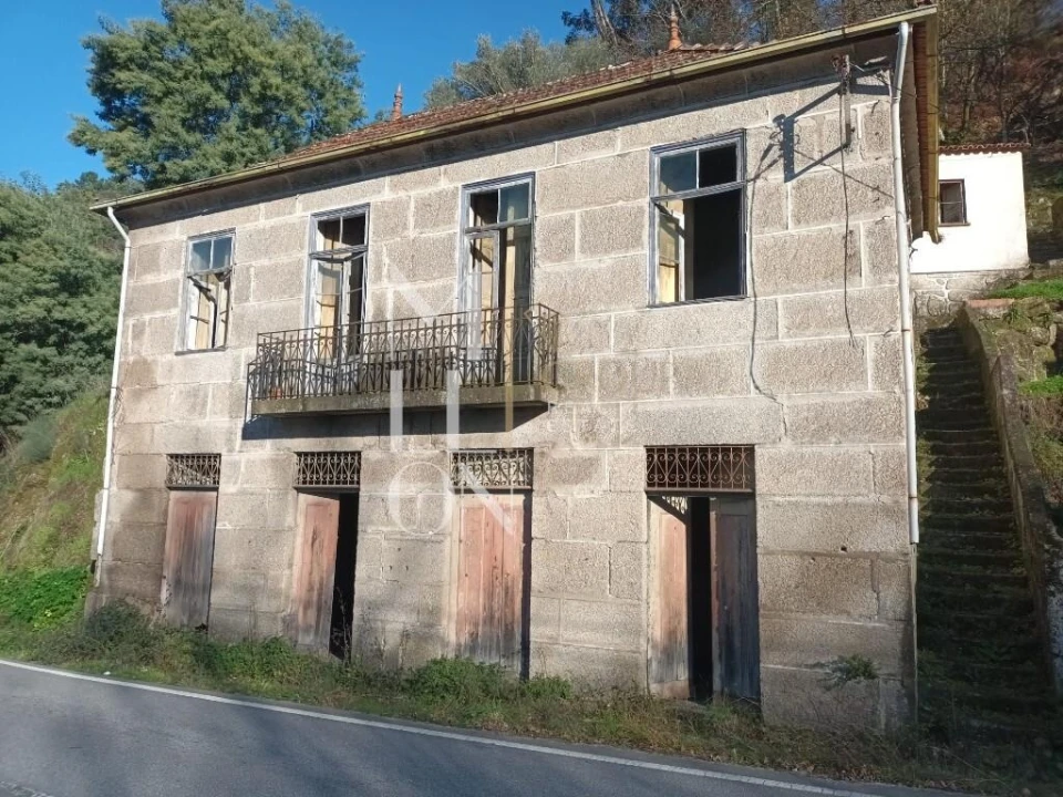 Moradia T3 para Venda em Lufrei Foto 2