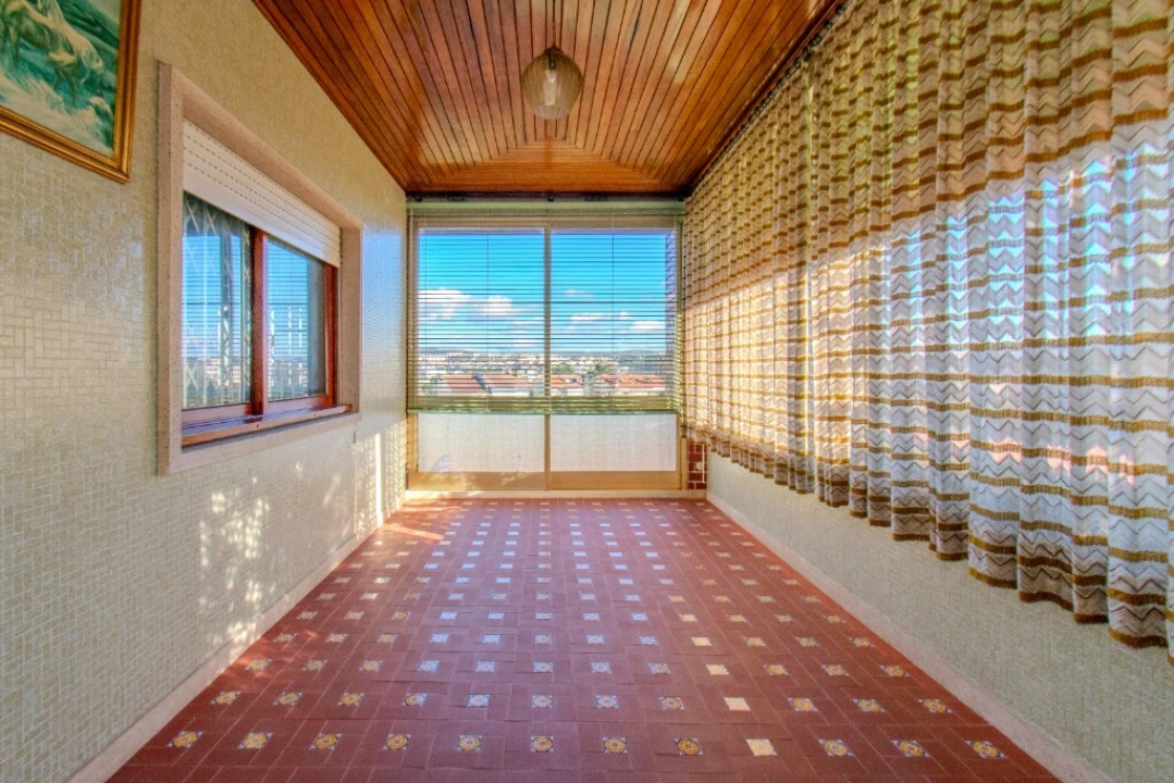 Moradia T4 para Venda em Fânzeres e São Pedro da Cova Foto 9