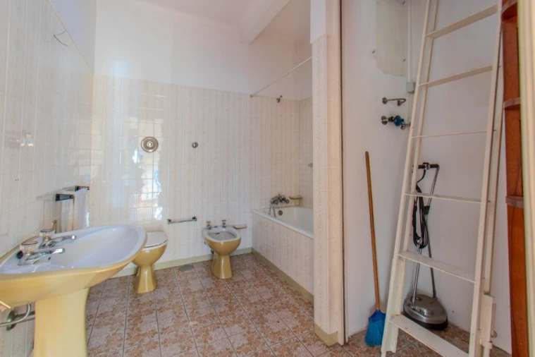 Moradia T4 para Venda em Fânzeres e São Pedro da Cova Foto 7