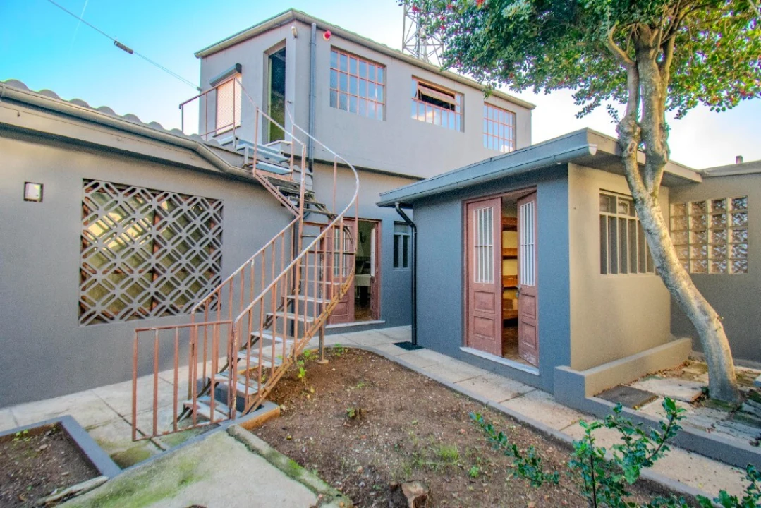 Moradia T4 para Venda em Fânzeres e São Pedro da Cova Foto 29