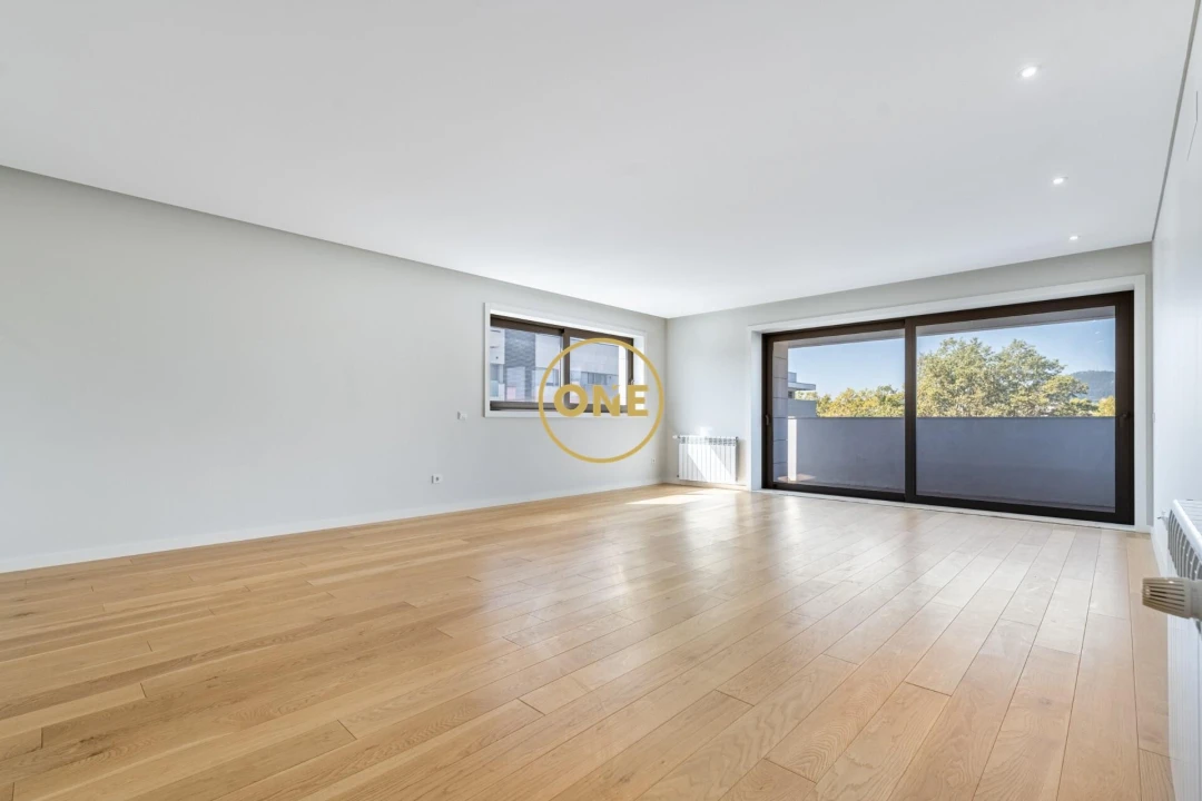 Apartamento T4 para Venda em Antas e Abade de Vermoim Foto 19