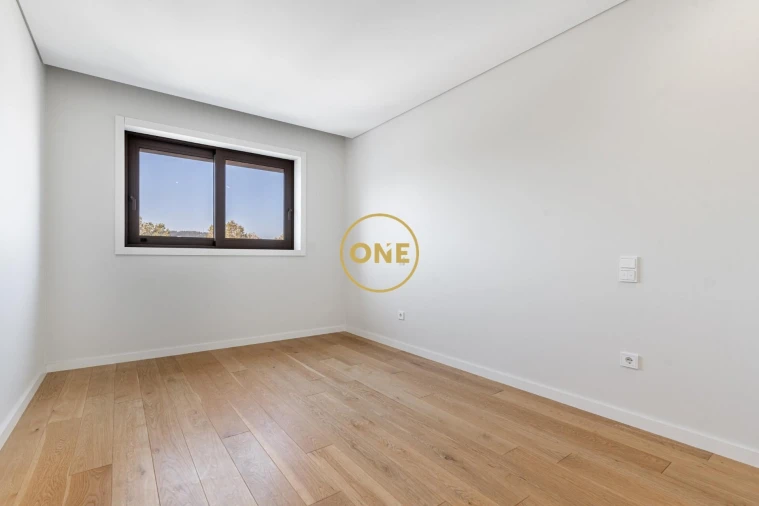 Apartamento T4 para Venda em Antas e Abade de Vermoim Foto 32