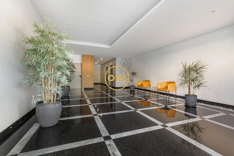 Apartamento T4 para Venda em Antas e Abade de Vermoim Foto 9