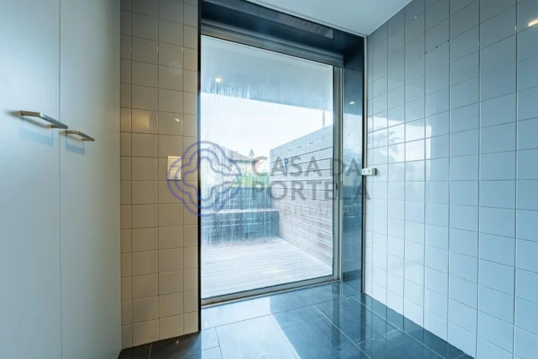 Apartamento T3 para Venda em Arcozelo Foto 10