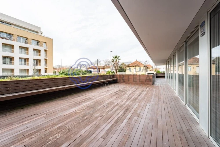 Apartamento T3 para Venda em Arcozelo Foto 5