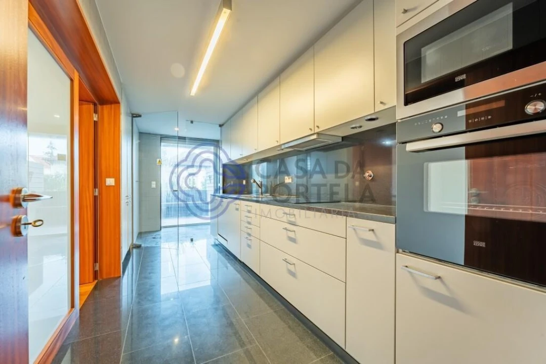 Apartamento T3 para Venda em Arcozelo Foto 8