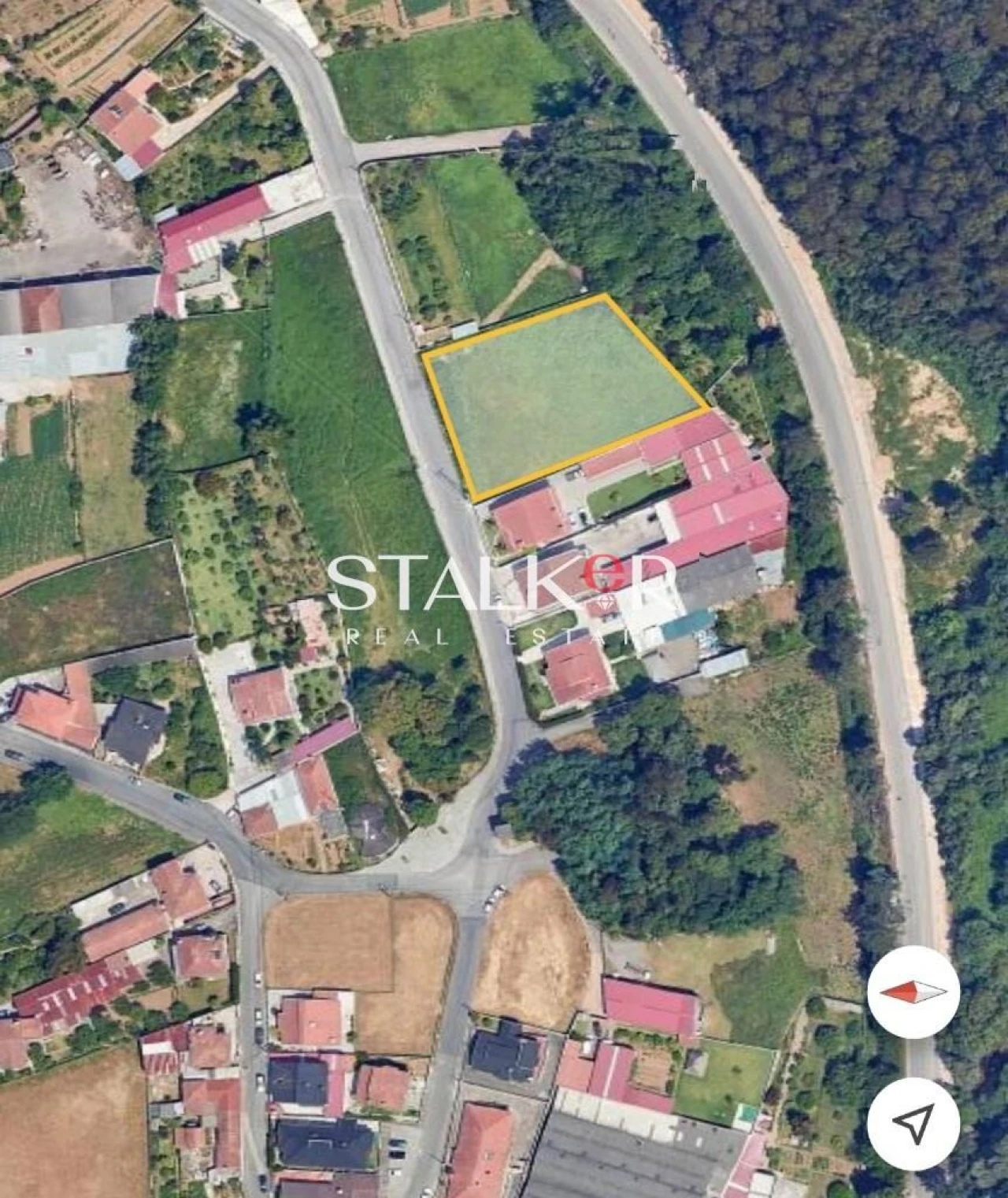 Terreno para Venda em Santa Maria de Lamas Foto 1