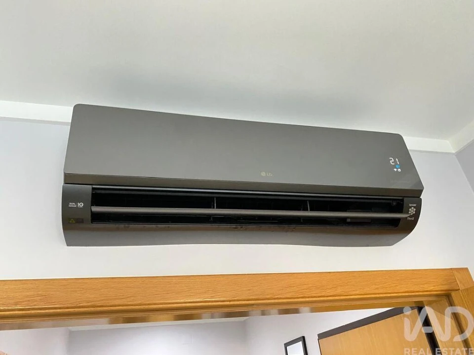 Apartamento T3 para Venda em Quelfes Foto 28