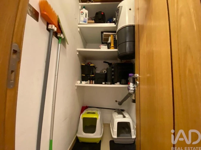 Apartamento T3 para Venda em Quelfes Foto 21