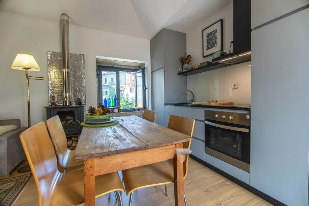 Moradia T4 para Venda em Campanhã Foto 8