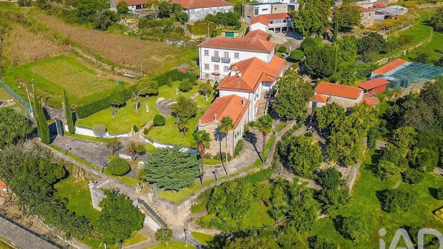 Quinta T8 para Venda em Manhente