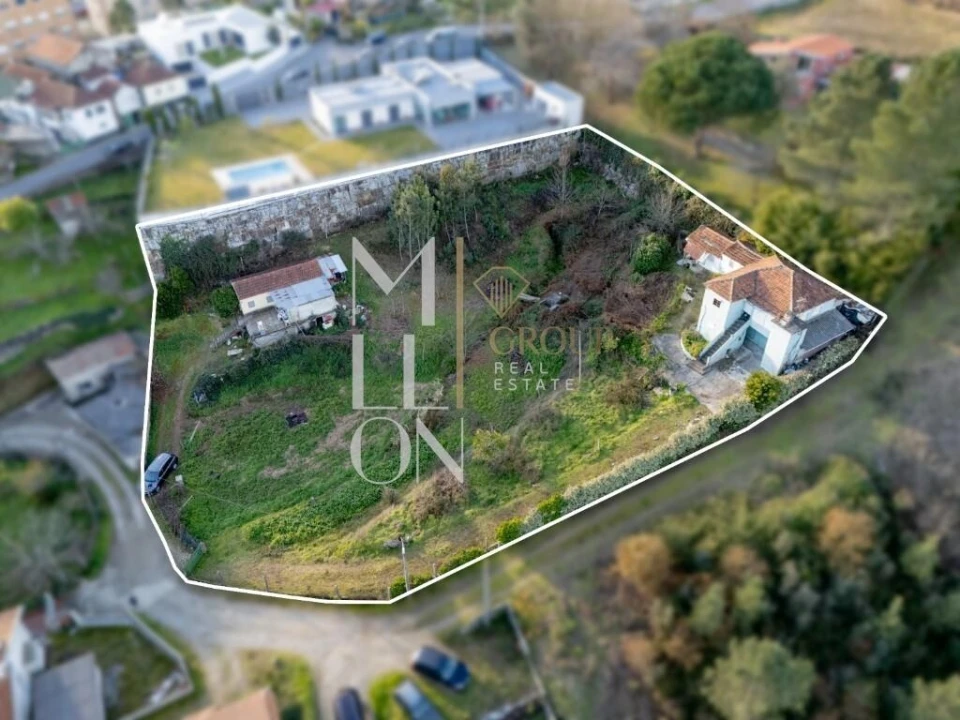 Moradia T3 para Venda em Recarei Foto 2