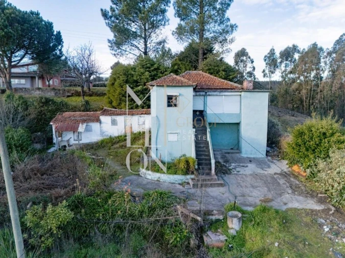 Moradia T3 para Venda em Recarei Foto 4