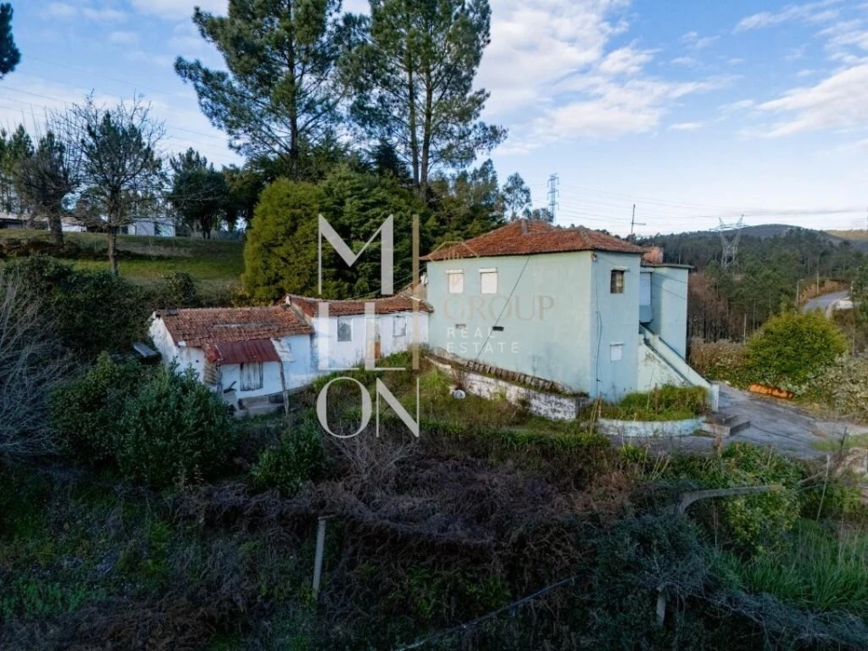 Moradia T3 para Venda em Recarei Foto 2