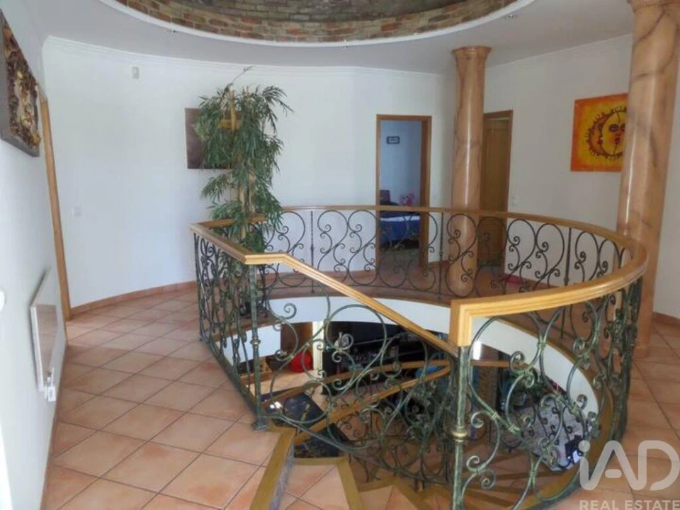 Moradia T4 para Arrendamento em Olhão Foto 8