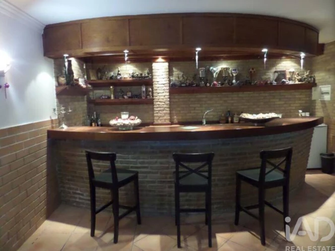 Moradia T4 para Arrendamento em Olhão Foto 17