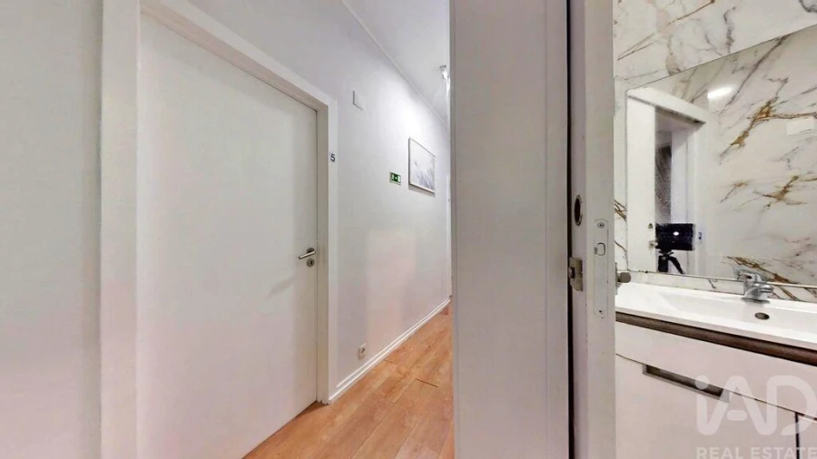 Apartamento T7 para Venda em Paranhos Foto 36