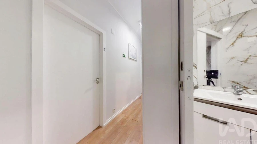 Apartamento T7 para Venda em Paranhos Foto 15