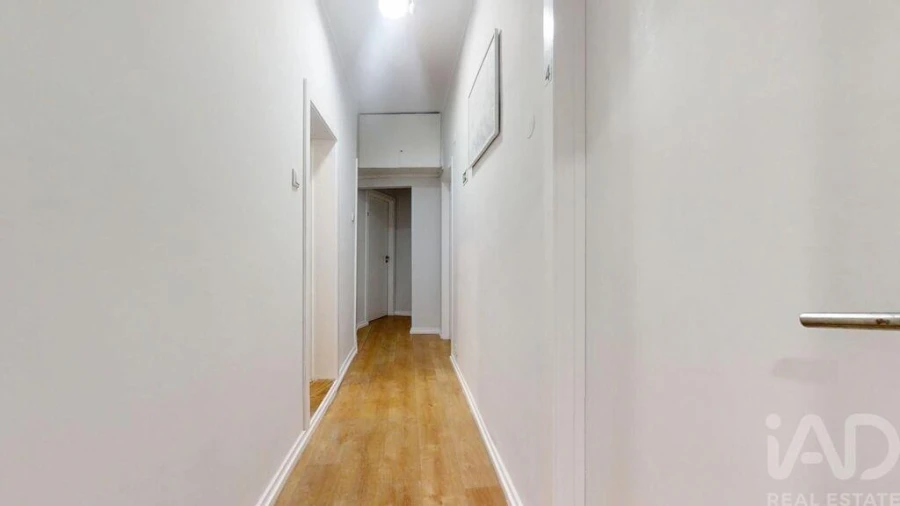 Apartamento T7 para Venda em Paranhos Foto 9